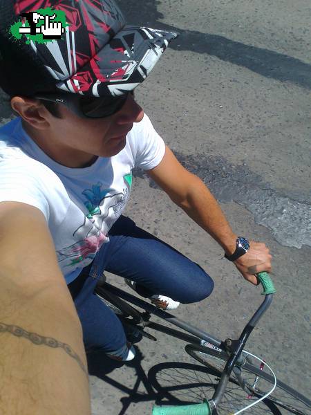 andando en la flacabike