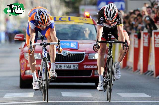 Luis León Sánchez gana Etapa 6 de la París-Niza. Impresionante foto !!!