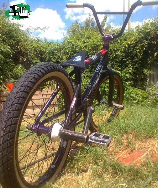 mi bike, no es gran cosa pero bueno