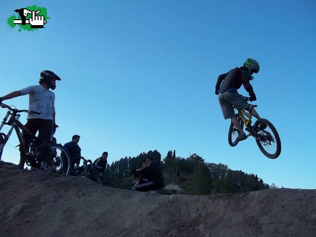 Mi amigo Lea volando hacia el cielo!!!!!