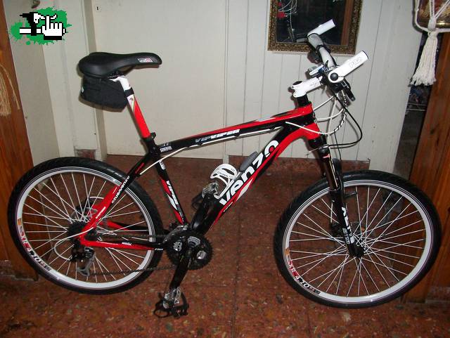 MI HERMOSA!! VENZO VIPER 2012
