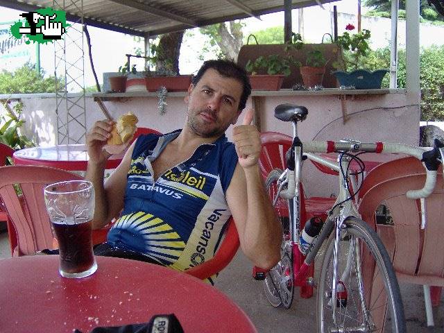ASI SE HACE EL CICLISMO DE RUTA!!