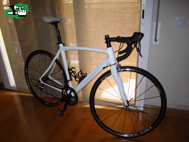 PERMUTO BICI DE RUTA POR BICI MTB DE CARBONO