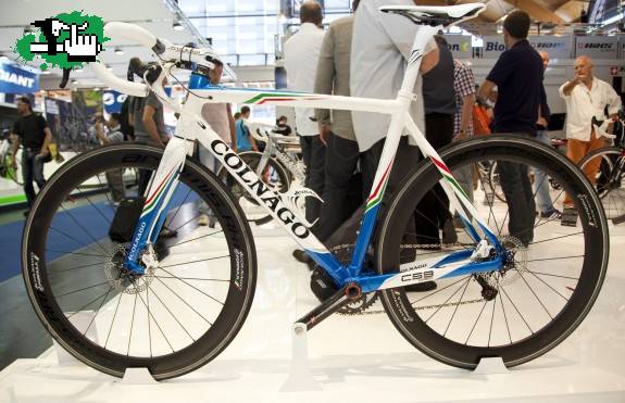 Colnago con discos...