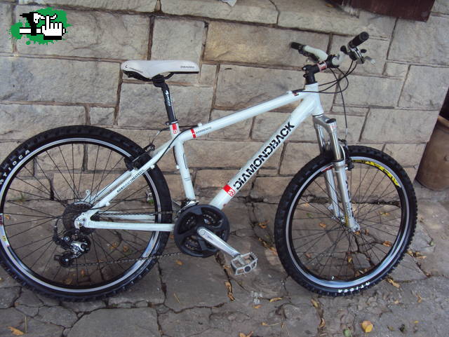 bicicleta diamondback sorrento