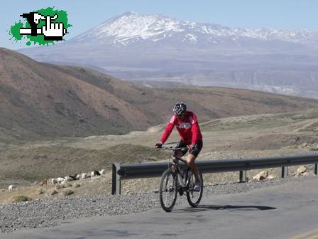 A tras el Volcán Tromen - Chos Malal - Neuquen