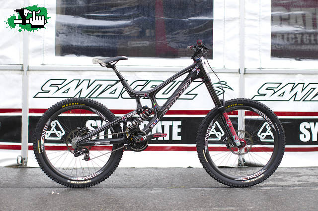 SANTA CRUZ