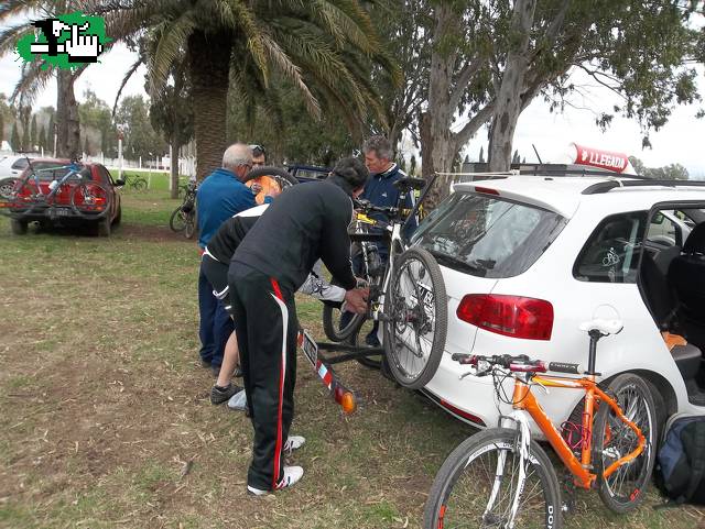 Como se ajustan las bicis antes de la carrera.