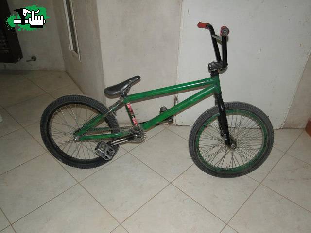 asi esta ahora la cleta :B
