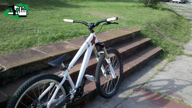 la bike con las nuevas palancas :)