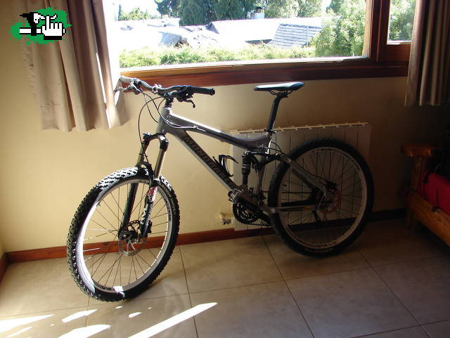 Enduro AM Mondraker Factor