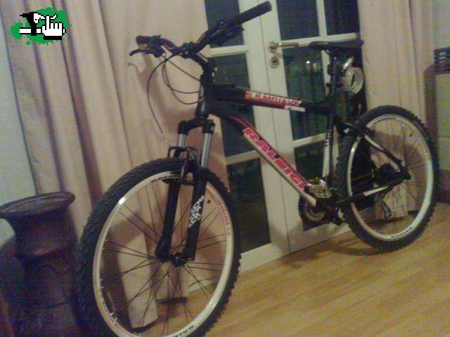 RALEIGH 5.5 MOJAVE 2012 ROBADA!!!