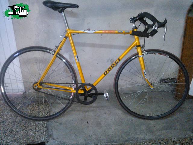 SALE BICICLETA DE RUTA HERMOSA !!!!!