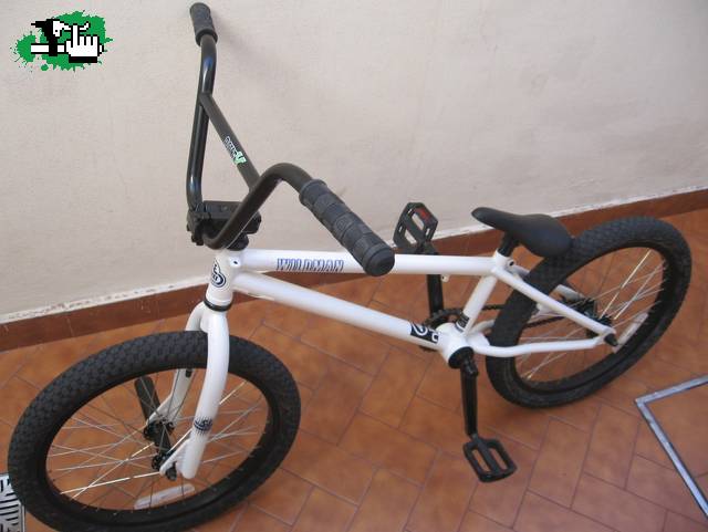vendo o Permuto Samsung gt5270y por bmx