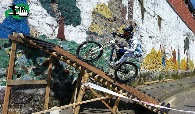 La carrera mas loca en Valparaíso (Chile)