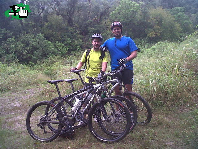 Con mi amigo Diegote en la toma