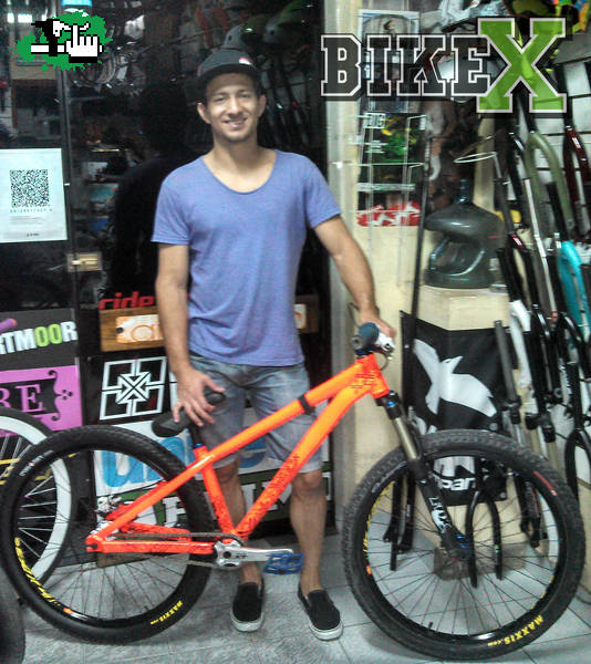 Nueva Bike de Oscar Ramirez