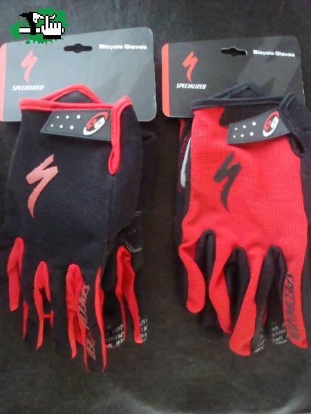 REMATO Guantes nueva en Venta -