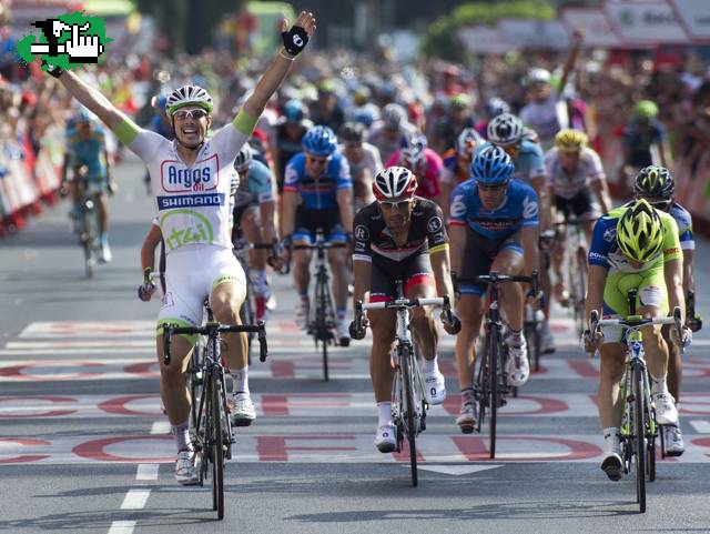 Giro de Italia 2013...Gana Degenkolb la Etapa 5.