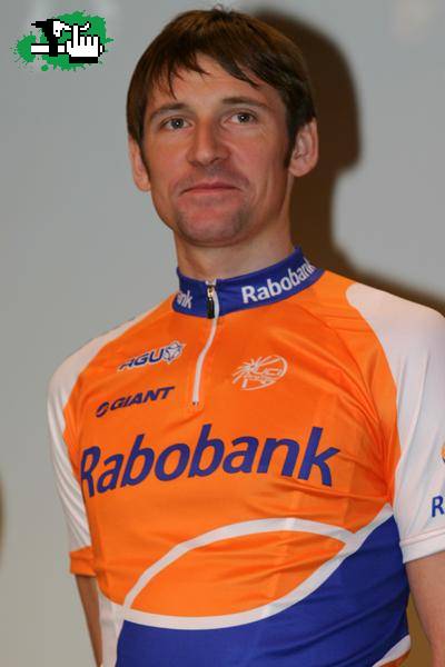 El ciclista ruso Menchov se retira del ciclismo a los 35 años.