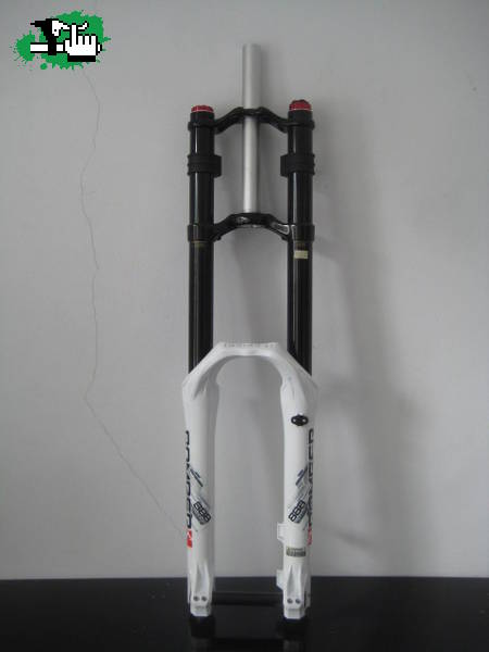 HORQUILLA MARZOCCHI BOMBER 888 EVO 2010 ¡¡NUEVA!! nueva Venta - BTT