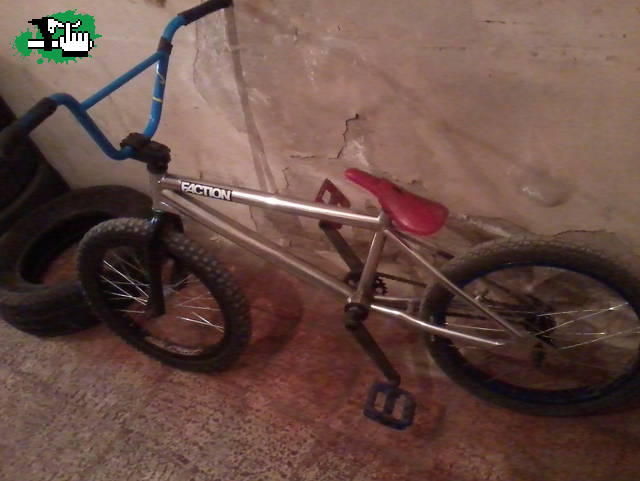 Video y foto de mi bike c: