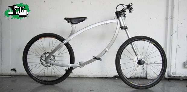 Están familiarizados oración Adentro Bicicleta plegable con transmisión hidráulica Foto