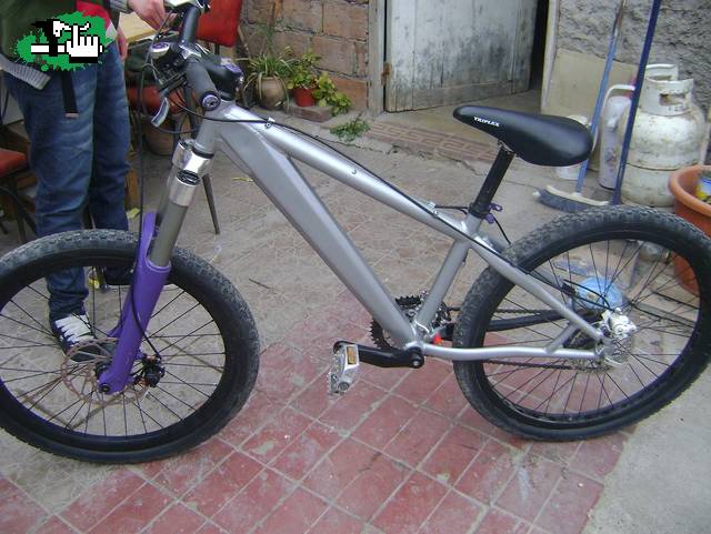 Ayuda con esta bicicleta. en , Mendoza, Argentina