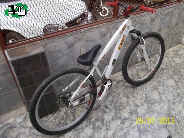 ayudaa aro