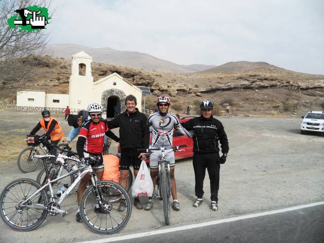 EN LAS CUEVAS, A MITAD CAMINO ENTRE SAN ANTONIO DE LOS COBRES Y SALTA en Salta, Salta, Argentina