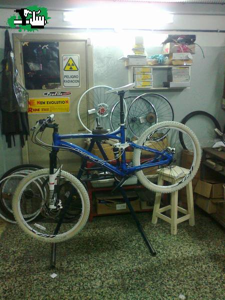 Merida OneTwenty 1200 - 2012 en Quilmes, Buenos Aires, Argentina