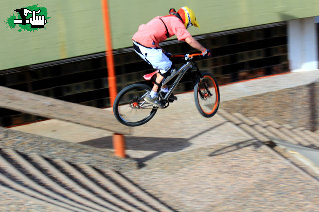 Chocoon escaleras,  specialized p3 