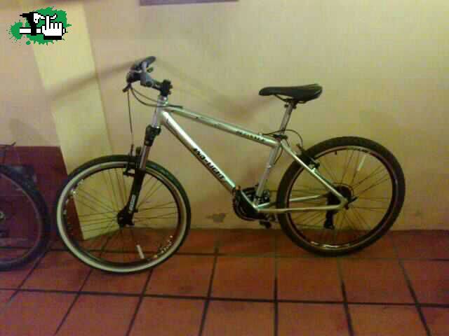 Robada Andlight Plateada