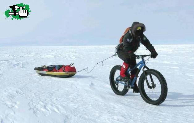 Un ciclista pedaleo hasta el Polo Sur