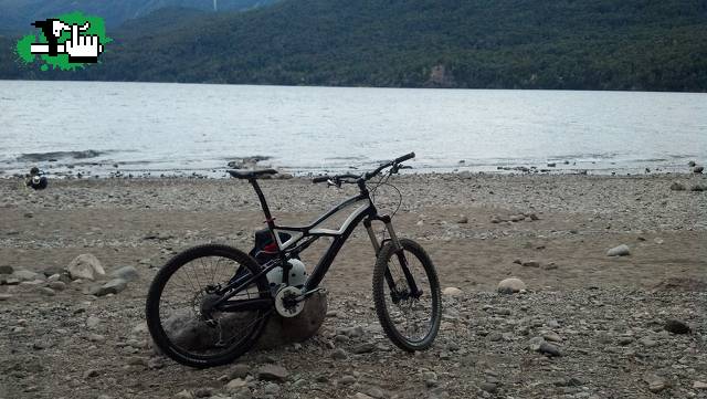 Después del Enduro un poco de lagos.. en , Neuquén, Argentina