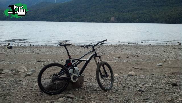 Despus del Enduro un poco de lagos.. en , Neuqun, Argentina