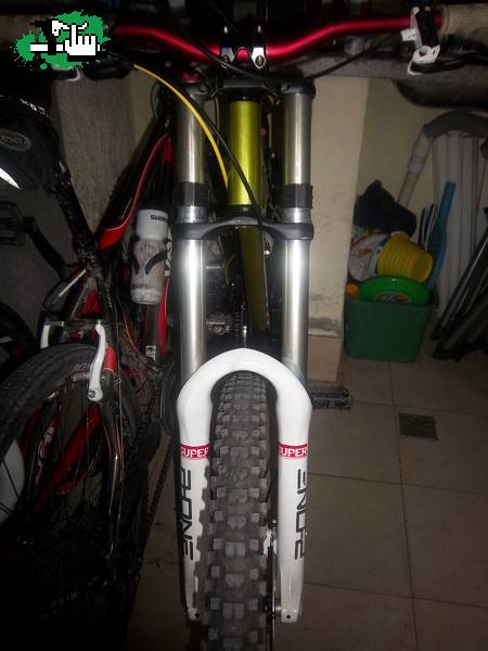 Permuto horquilla R-ONE por horquilla STORM