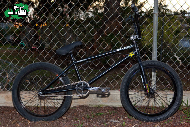MI BMX REMODELADA QUE LES PARESE