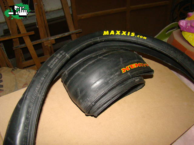 Ruedas, Cubiertas, Llantas Vendido Cubiertas Maxxis Xenith 26x 1.50 lisas kevblar