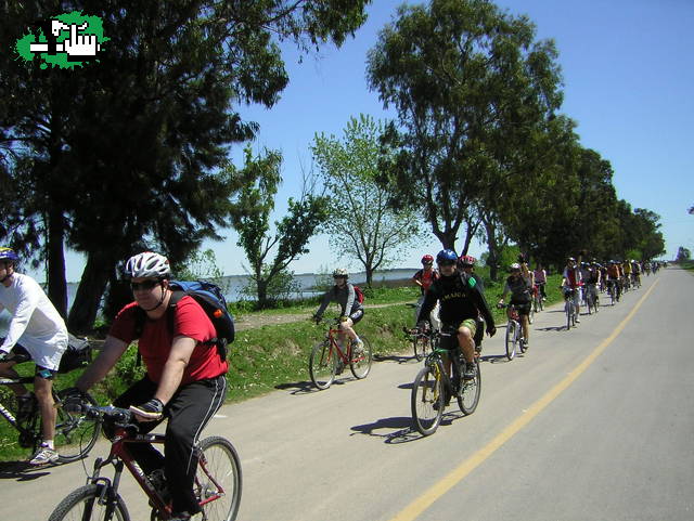 VUELTA A LA LAGUNA DE CHASCOMUS 