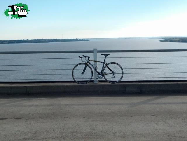 En el puente internacional ARGENTINA - URUGUAY