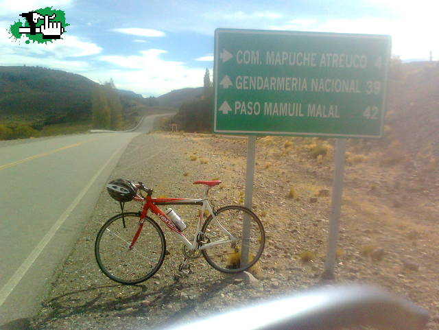 Camino al Volcn Lann. Neuqun en Huiliches, Neuqun, Argentina