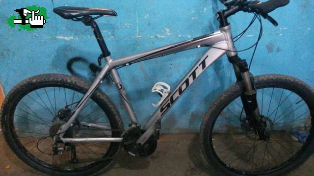muyyy!!! raro todo scott 40 muyyy barata