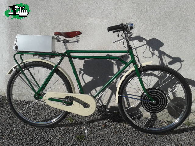 Bicicleta inglesa con motor electrico en San Antonio de Padua, Buenos Aires, Argentina