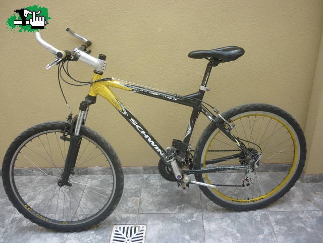 BICICLETA SCHWINN ROBADA EN ZONA PATERNAL/VILLA CRESPO