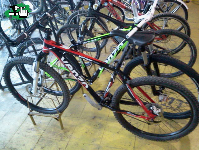 venzo viper 29er price