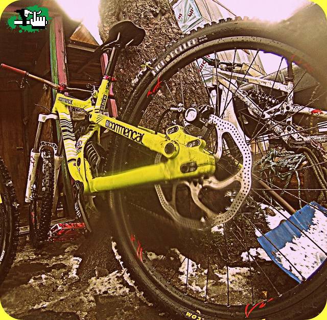LA COMMENCAL NUEVA