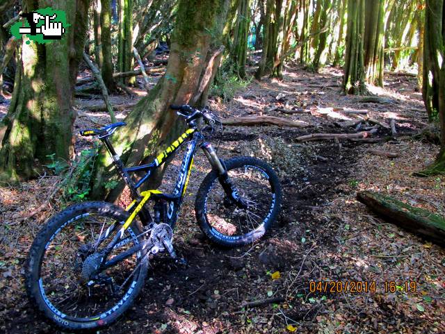 ENDURO El Desemboque Lago Puelo