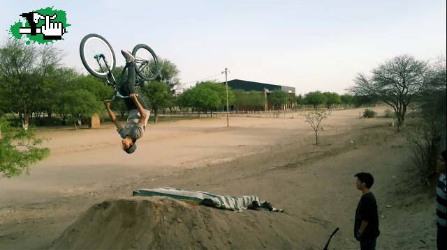 Primer BaaackFlip! en Beln, Catamarca, Argentina