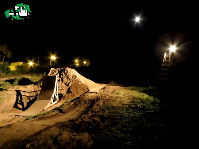 Dirt Nocturno